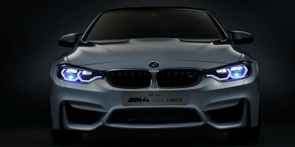 REKKER LANGT: Laserlysene lyser opp inntil 600 meter framover. Det er over dobbelt så langt som andre typer lys, som LED og xenon. FOTO: BMW REKKER LANGT: Laserlysene lyser opp inntil 600 meter framover. Det er over dobbelt så langt som andre typer lys, som LED og xenon. FOTO: BMW