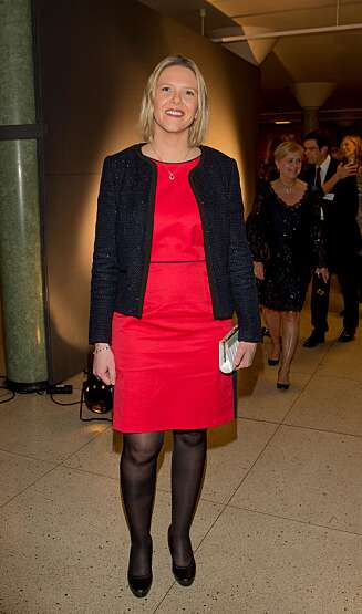 ÅRETS RØDE ANTREKK: Sylvi Listhaug på årets NHO-middag. ÅRETS RØDE ANTREKK: Sylvi Listhaug på årets NHO-middag.