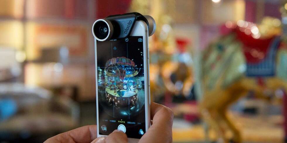 NYE MULIGHETER: Med Olloclip får du fire nye fotomuligheter til din iPhone 6 og iPhone 6 Plus. Olloclip har også linser til tidligere iPhone-modeller. Disse har vi ikke testet. NYE MULIGHETER: Med Olloclip får du fire nye fotomuligheter til din iPhone 6 og iPhone 6 Plus. Olloclip har også linser til tidligere iPhone-modeller. Disse har vi ikke testet.