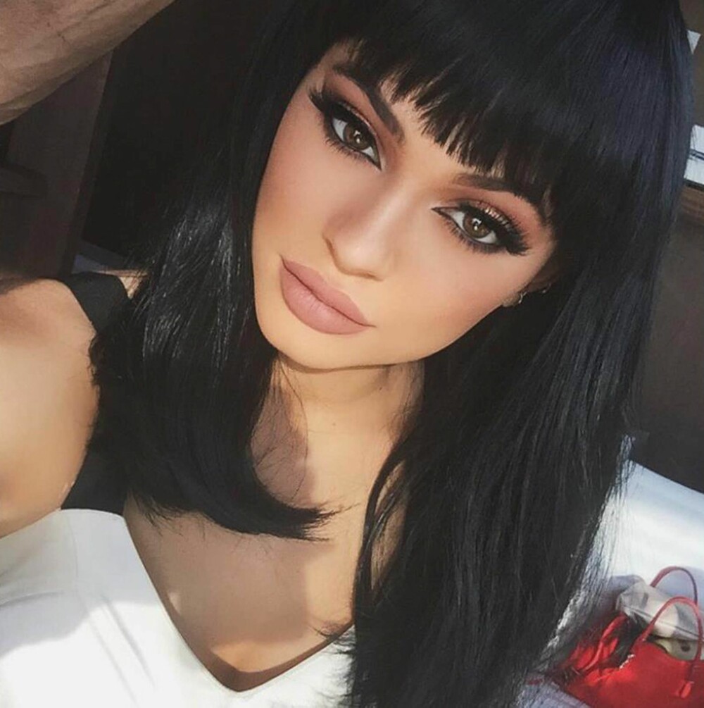 INSTAGRAM-SMINKE: Styr unna altfor mye "perfeksjonerende" sminke, det funker best på foto og ikke in real life. INSTAGRAM-SMINKE: Styr unna altfor mye "perfeksjonerende" sminke, det funker best på foto og ikke in real life.