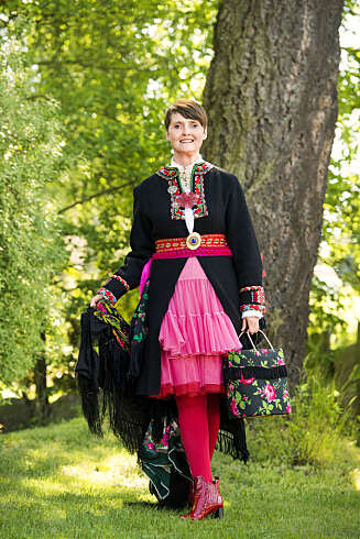 CATWALKSHOW: Kristin Elise Halkjelsvik lager feiende flott motevisning med strikk og redesign. CATWALKSHOW: Kristin Elise Halkjelsvik lager feiende flott motevisning med strikk og redesign.