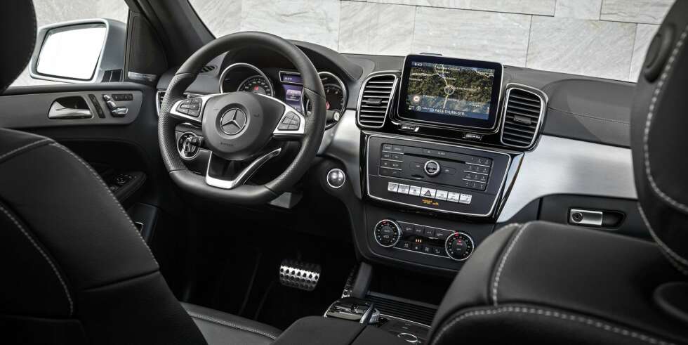 GLE: Førermiljø byr på kjente takter. Konservativt og solid. FOTO: Daimler AG GLE: Førermiljø byr på kjente takter. Konservativt og solid. FOTO: Daimler AG