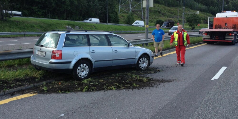 PLASSERING: Å få med hvordan bilen (eller bilene) er plassert etter uhellet kan være med på å avgjøre forsikringssaken. FOTO: Terje Haugen PLASSERING: Å få med hvordan bilen (eller bilene) er plassert etter uhellet kan være med på å avgjøre forsikringssaken. FOTO: Terje Haugen