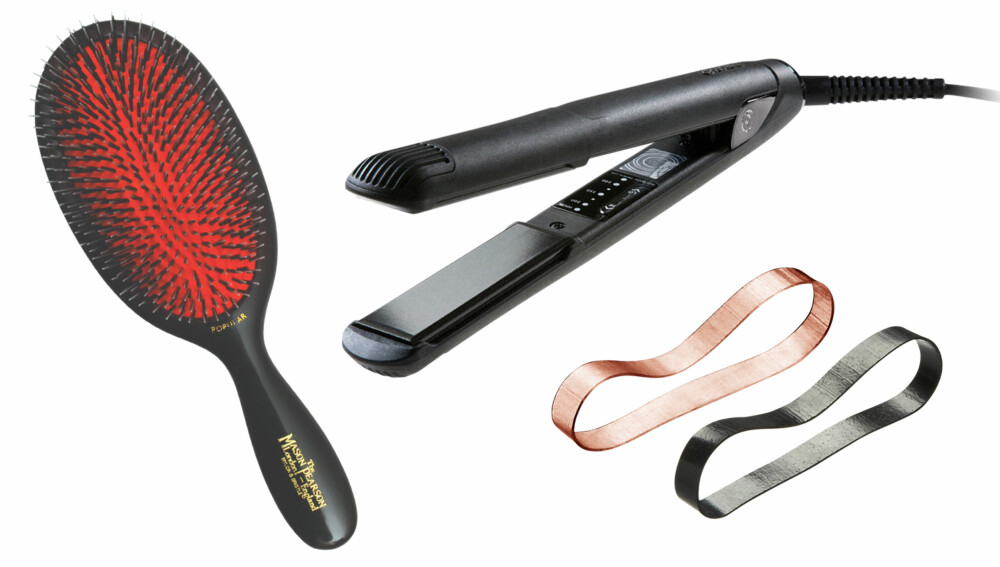 HÅR: 7: Rettetang Original iron fra Cloud nine hos Barnholds.com, kr 1899. Hårbørste popular BN1 fra Mason Pearson hos heavenscent.no, kr 1345. Hårstrikk fra blax hos Kicks og Kicks.no, kr 69 for 8 stk. HÅR: 7: Rettetang Original iron fra Cloud nine hos Barnholds.com, kr 1899. Hårbørste popular BN1 fra Mason Pearson hos heavenscent.no, kr 1345. Hårstrikk fra blax hos Kicks og Kicks.no, kr 69 for 8 stk.