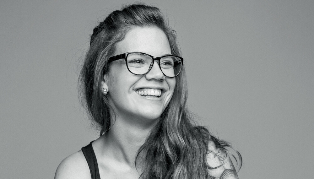 HAR SLUTTET Å BARBERE SEG: - Det var så deilig at illusjonen om at kroppshår er noe som gjør deg uattraktiv og ekkel ikke stemte, sier Jenny Jordahl (26) til Det Nye. HAR SLUTTET Å BARBERE SEG: - Det var så deilig at illusjonen om at kroppshår er noe som gjør deg uattraktiv og ekkel ikke stemte, sier Jenny Jordahl (26) til Det Nye.