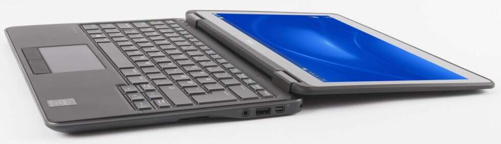 KOMPAKT: En skjerm på 12.5 tommer gjør Dell Latitude E7240 Touch til en kompakt PC. En fordel med proffe modeller er at du også kan kjøpe til dokkingløsninger for bruk sammen med ekstern skjerm, tastatur og mus. KOMPAKT: En skjerm på 12.5 tommer gjør Dell Latitude E7240 Touch til en kompakt PC. En fordel med proffe modeller er at du også kan kjøpe til dokkingløsninger for bruk sammen med ekstern skjerm, tastatur og mus.