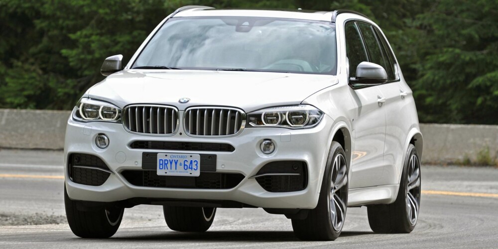 EMINENT: Det finnes smartere alternativer av X5 enn denne monsterdieselen, men det vrient å overse den eminente motoren i M50. FOTO: BMW EMINENT: Det finnes smartere alternativer av X5 enn denne monsterdieselen, men det vrient å overse den eminente motoren i M50. FOTO: BMW