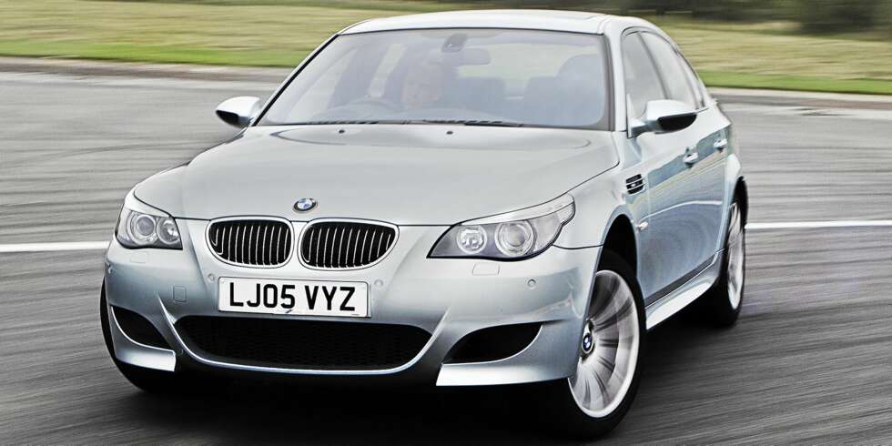 E60 M5: Mislikt for sin design, men en ekstremt imponerende maskin. E60 M5: Mislikt for sin design, men en ekstremt imponerende maskin.