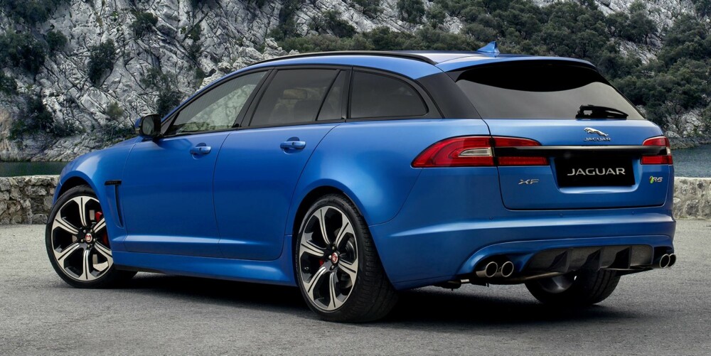 STASJONSVOGN: Praktisk familiebil med 550 hk. Hyggelig. FOTO: Jaguar STASJONSVOGN: Praktisk familiebil med 550 hk. Hyggelig. FOTO: Jaguar