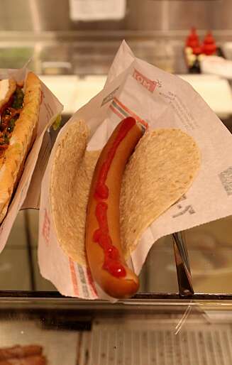 WIENER ER BEST: Wienerpølsa får best omtale av ernæringsfysiologene. FOTO: Petter Handeland WIENER ER BEST: Wienerpølsa får best omtale av ernæringsfysiologene. FOTO: Petter Handeland