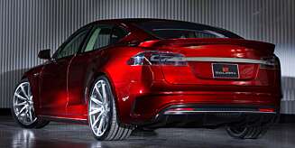 TESLA: Spesialister har kastet seg over Model S. Denne er fra amerikanske Saleen. FOTO: Saleen TESLA: Spesialister har kastet seg over Model S. Denne er fra amerikanske Saleen. FOTO: Saleen