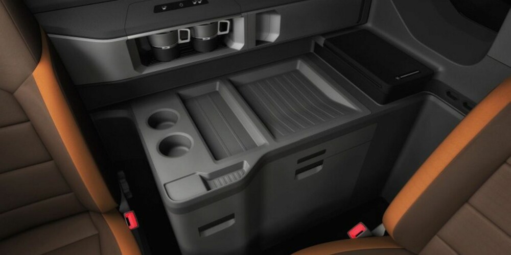 KAFFETØRST: Espressomaskinen er integrert i kabinen. FOTO: VW KAFFETØRST: Espressomaskinen er integrert i kabinen. FOTO: VW