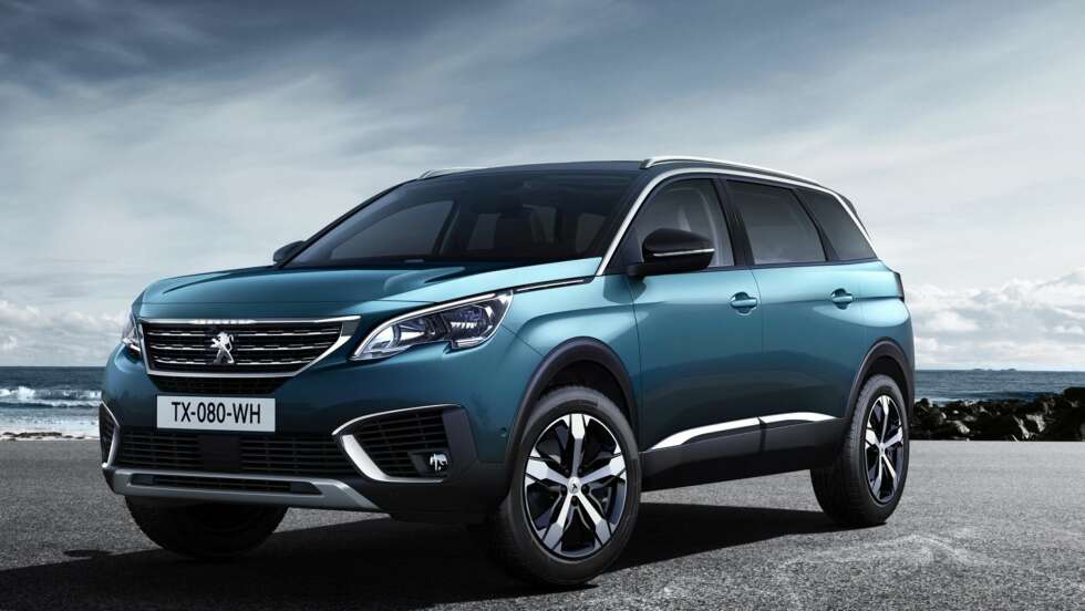 NY LOOK: Peugeot 5008 går fra flerbruksklassen til SUV. FOTO: Peugeot NY LOOK: Peugeot 5008 går fra flerbruksklassen til SUV. FOTO: Peugeot