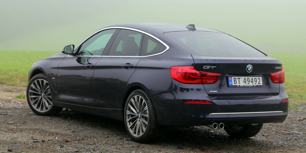 MYE DEKKSTØY: BMW 3-serie Gran Turismo er en komfortabel milsluker, men vi plages av mye dekkstøy. MYE DEKKSTØY: BMW 3-serie Gran Turismo er en komfortabel milsluker, men vi plages av mye dekkstøy.