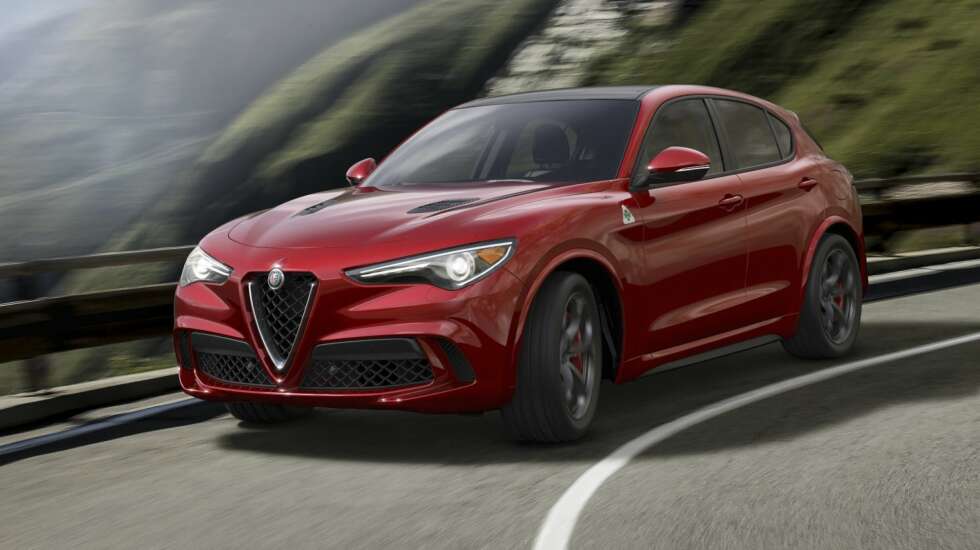 STELVIO: SUV-en Alfa Romeo Stelvio er ventet til Norge i mars. Foto: Alfa Romeo STELVIO: SUV-en Alfa Romeo Stelvio er ventet til Norge i mars. Foto: Alfa Romeo