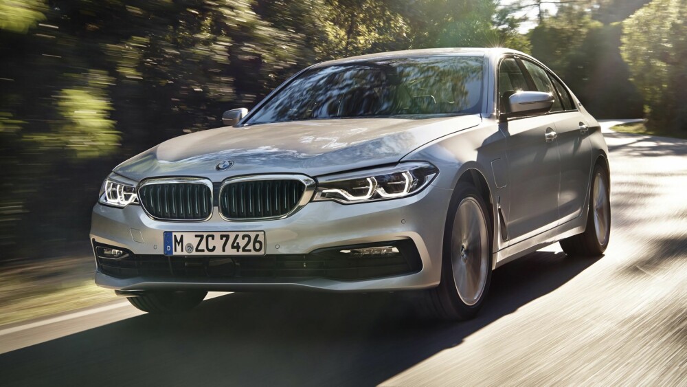 BMW 530e iPerformance. BMW 530e iPerformance.