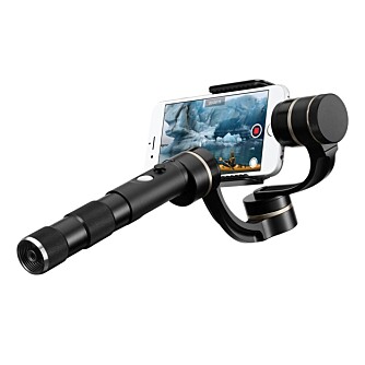 APPLE: Feiyu-tech G4 for iPhone har fått Apples anerkjennelse og selges i Apple Store. En av motorjournalistene i forlaget bruker denne. APPLE: Feiyu-tech G4 for iPhone har fått Apples anerkjennelse og selges i Apple Store. En av motorjournalistene i forlaget bruker denne.