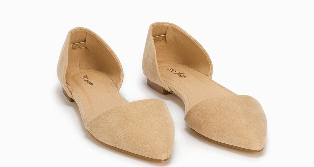 I imitert semsket skinn (kr 299, NLY). I imitert semsket skinn (kr 299, NLY).