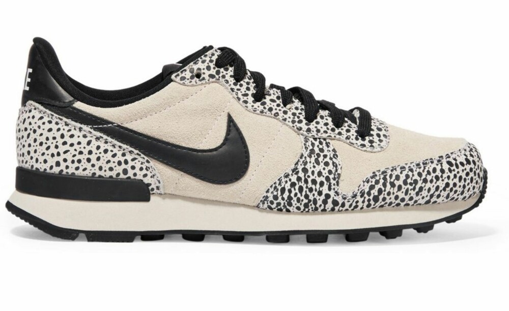 Nike, kr 899. Nike, kr 899.