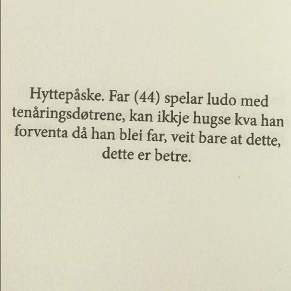 @renpoesi Denne norske Instagram-kontoen, hvor Ellen Wisløff deler dikt som hun liker, har blitt så populær at Cappelen Damm nå har utgitt de mest populære diktene derfra i bokform. @renpoesi Denne norske Instagram-kontoen, hvor Ellen Wisløff deler dikt som hun liker, har blitt så populær at Cappelen Damm nå har utgitt de mest populære diktene derfra i bokform.