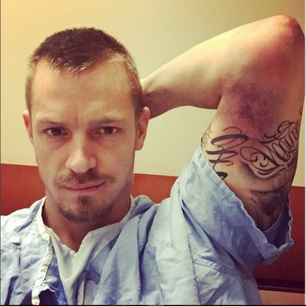 @joelkinnaman Selv om den svenske skuespilleren Joel Kinnaman, som er kjent fra The Killing, sjeldent poster noe på Instagram … er det alltid verdt ventetiden, når han først gjør det. @joelkinnaman Selv om den svenske skuespilleren Joel Kinnaman, som er kjent fra The Killing, sjeldent poster noe på Instagram … er det alltid verdt ventetiden, når han først gjør det.