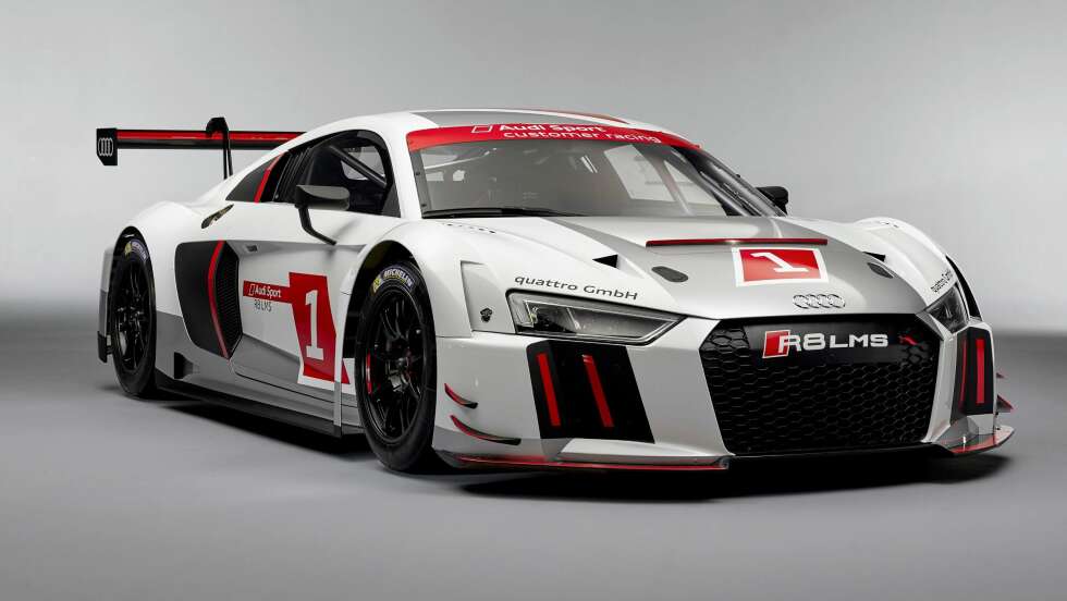 24-TIMERS: Racingversjonen Audi R8 LMS. 24-TIMERS: Racingversjonen Audi R8 LMS.