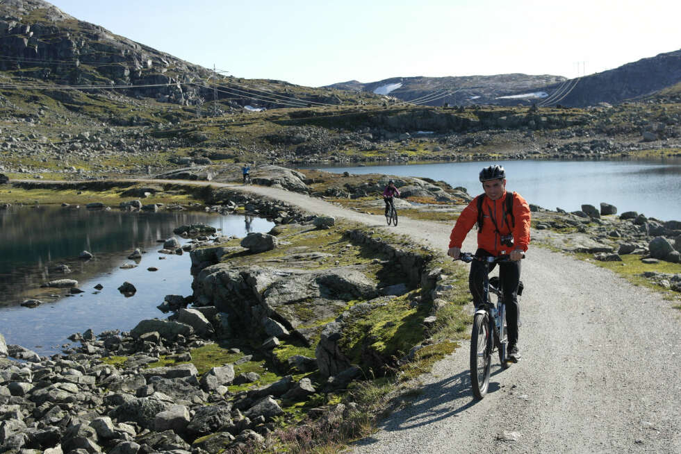 FANTASTISK NATUR: Er du glad i å sykle, er Rallarvegen en fantastisk opplevelse. Du trenger ikke være topptrent for å ha glede av turen. FANTASTISK NATUR: Er du glad i å sykle, er Rallarvegen en fantastisk opplevelse. Du trenger ikke være topptrent for å ha glede av turen.