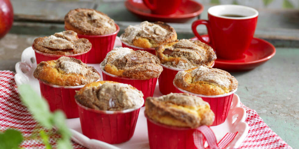 EPLEMUFFINS: Deilige små eplekaker som frister enhver EPLEMUFFINS: Deilige små eplekaker som frister enhver