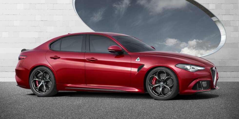 ALFA: Dette er Giulia - en BMW M3-utfordrer. FOTO: Produsent ALFA: Dette er Giulia - en BMW M3-utfordrer. FOTO: Produsent