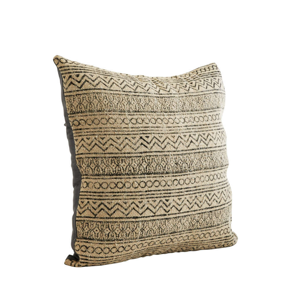 Kelimpute fra Madam Stoltz, kr 410. Kelimpute fra Madam Stoltz, kr 410.