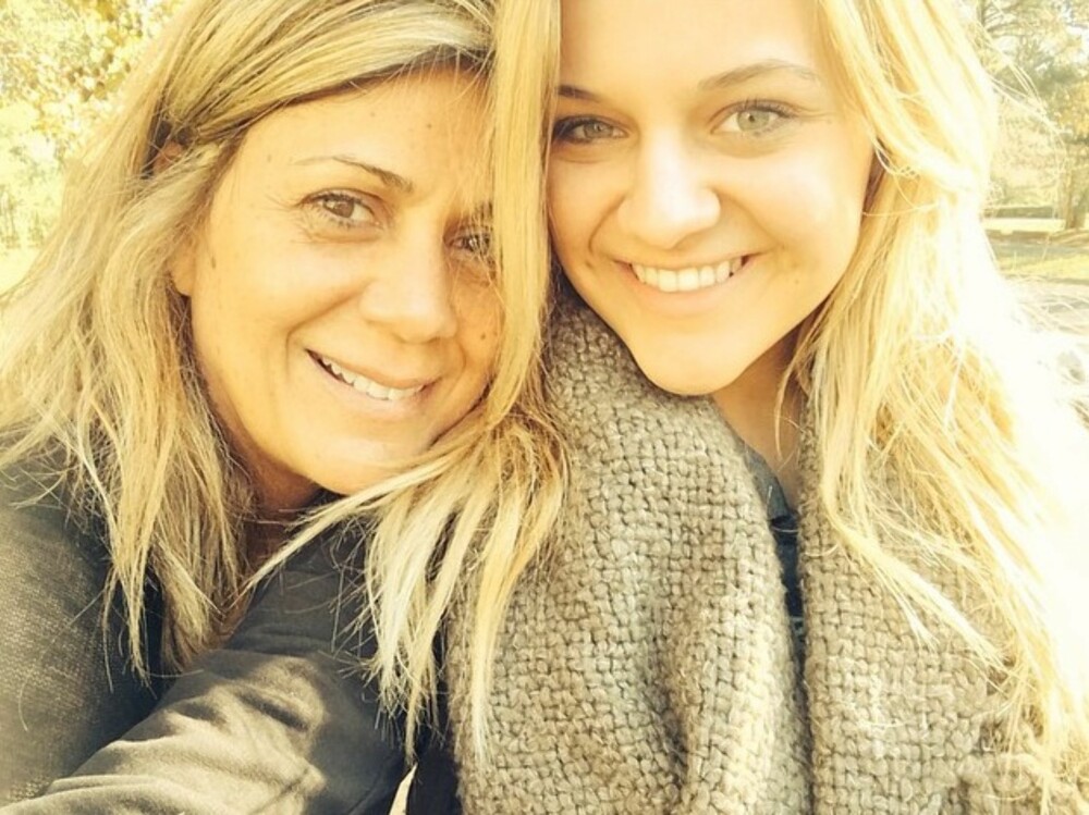 Kelsea med moren sin. Kelsea med moren sin.