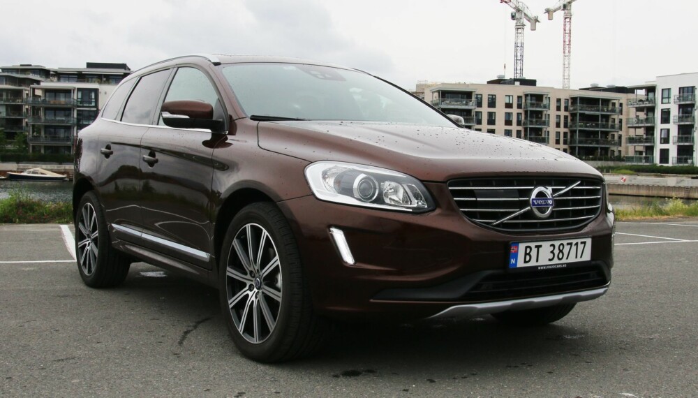 TOPPMODELL: T6-modellen har en 306-hesters bensinmotor og skal greie 0-100 km/t på 6,9 sekunder. Bilen føles likevel ikke spesielt rask. TOPPMODELL: T6-modellen har en 306-hesters bensinmotor og skal greie 0-100 km/t på 6,9 sekunder. Bilen føles likevel ikke spesielt rask.