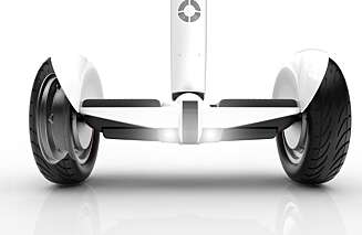 BALANSE: Segway APR baserer seg selvsagt på Segways velkjente selvbalansering. BALANSE: Segway APR baserer seg selvsagt på Segways velkjente selvbalansering.