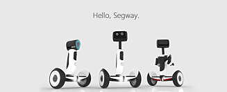 SAMMENFOLDET: Når Segway APR brukes som ståhjuling vil skjermen folde seg sammen og snu seg på langs slik at den heller fungerer som en støtte mellom knærne. SAMMENFOLDET: Når Segway APR brukes som ståhjuling vil skjermen folde seg sammen og snu seg på langs slik at den heller fungerer som en støtte mellom knærne.