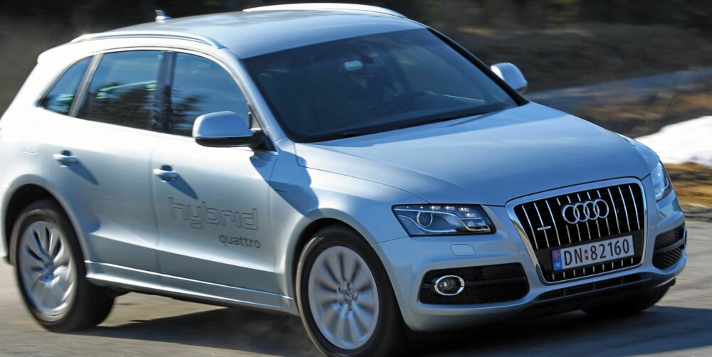 KVIKK HYBRID: Med 211 hk bensinturbo og elmotor yter Q5 Hybrid 245 hk. Audi Q5 er ikke den sportsligste i klassen, men kjører stabilt og sikkert. KVIKK HYBRID: Med 211 hk bensinturbo og elmotor yter Q5 Hybrid 245 hk. Audi Q5 er ikke den sportsligste i klassen, men kjører stabilt og sikkert.