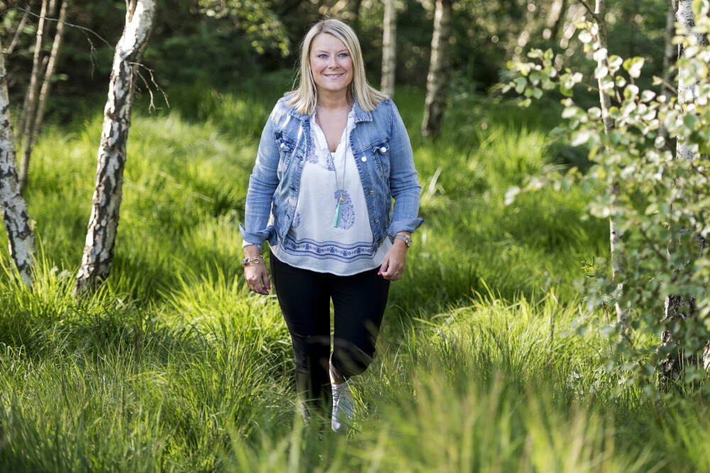 Nytt liv: Den lammende opplevelsen i 2012 har endret Veronica (39) som person. – Jeg ser på tilværelsen med andre øyne. Ting er ikke så farlig. Bagateller bryr jeg meg ikke om. Det viktige er å ha det godt med dem rundt seg. Nytt liv: Den lammende opplevelsen i 2012 har endret Veronica (39) som person. – Jeg ser på tilværelsen med andre øyne. Ting er ikke så farlig. Bagateller bryr jeg meg ikke om. Det viktige er å ha det godt med dem rundt seg.