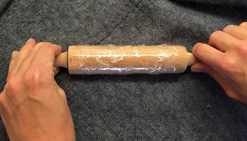 FJERN LO: Du fjerne lo enkelt og greit ved bruk av kjevle og tape. FJERN LO: Du fjerne lo enkelt og greit ved bruk av kjevle og tape.