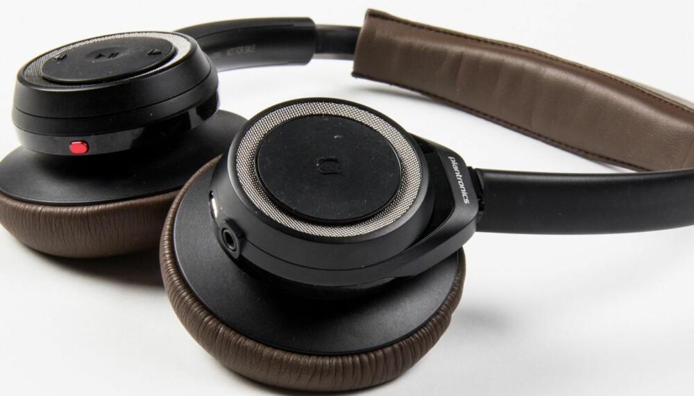 KOMFORT: Plantronics BackBeat Sense er et lett og luftig hodesett som byr på god komfort og ok lyd til musikk og mobilsamtaler. KOMFORT: Plantronics BackBeat Sense er et lett og luftig hodesett som byr på god komfort og ok lyd til musikk og mobilsamtaler.