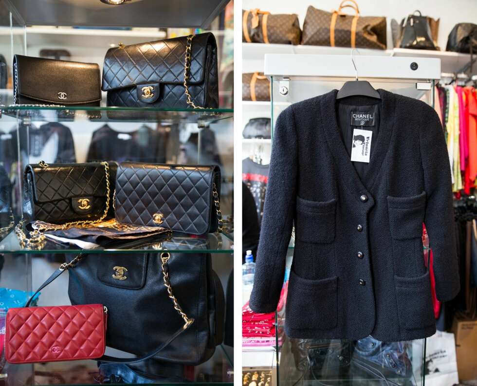 VINTAGE CHANEL: - Merker som er dyre når du kjøper de nye, er også høyt priset når de er vintage. Chanel vil alltid være Chanel, og den eksklusiviteten koster. Du får ikke en billig avtale på de virkelig store high end-merkene, forteller vintageekspert Åsa Formark. Bildene er fra vintagebutikken Velouria Vintage. VINTAGE CHANEL: - Merker som er dyre når du kjøper de nye, er også høyt priset når de er vintage. Chanel vil alltid være Chanel, og den eksklusiviteten koster. Du får ikke en billig avtale på de virkelig store high end-merkene, forteller vintageekspert Åsa Formark. Bildene er fra vintagebutikken Velouria Vintage.