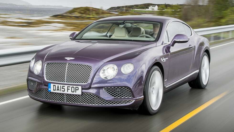 SCENIC ROUTE: Bentley har vært på norgesbesøk og testet Continental GT som har fått blant verdens minste ansiktsløft. ALLE FOTO: Produsent SCENIC ROUTE: Bentley har vært på norgesbesøk og testet Continental GT som har fått blant verdens minste ansiktsløft. ALLE FOTO: Produsent