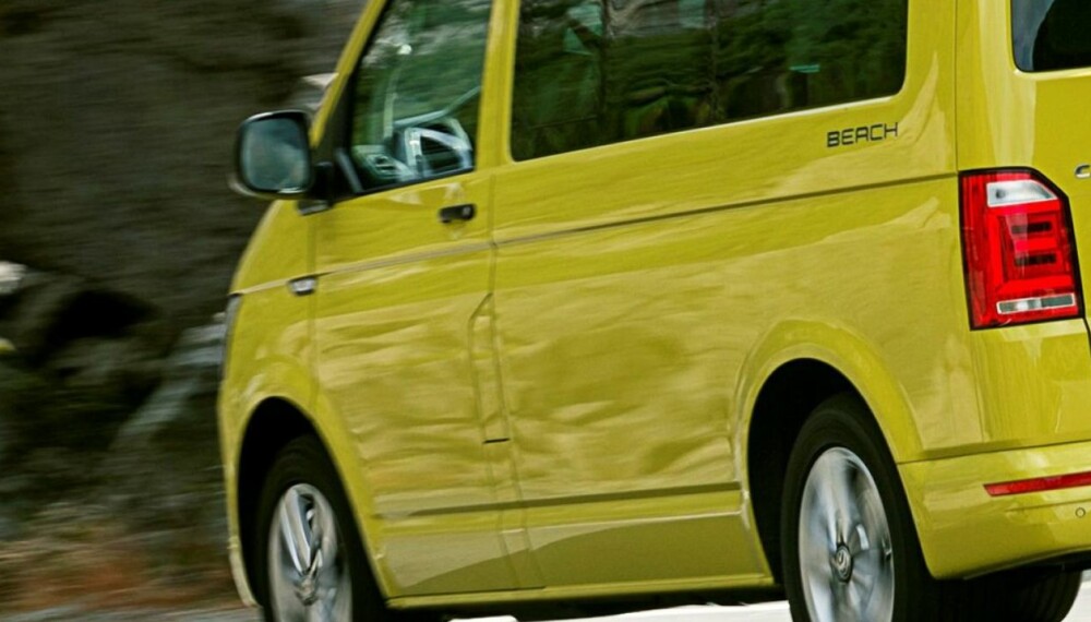 DESSVERRE: VW California er bruksbil og feriebil i ett. Dessverre har avgiftene tatt livet av denne bilen i Norge. ALLE FOTO: Produsent DESSVERRE: VW California er bruksbil og feriebil i ett. Dessverre har avgiftene tatt livet av denne bilen i Norge. ALLE FOTO: Produsent