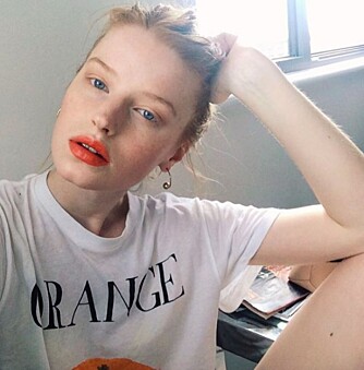 TOPPMODELL: Den norske modellen Helene Hammer har de to siste årene tatt motebransjen med storm, og er kjent for sitt karakteristiske røde hår og unike stil. TOPPMODELL: Den norske modellen Helene Hammer har de to siste årene tatt motebransjen med storm, og er kjent for sitt karakteristiske røde hår og unike stil.