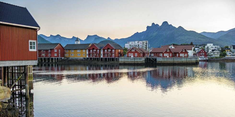 SVOLVÆR: Hovedstaden i Lofoten er vakker i kveldslyset. (Alle foto: Bjørn Moholdt) SVOLVÆR: Hovedstaden i Lofoten er vakker i kveldslyset. (Alle foto: Bjørn Moholdt)