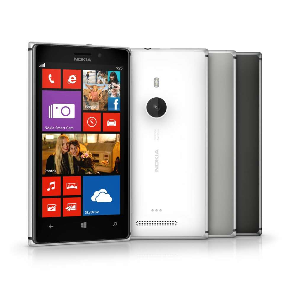 FARGER: Nokia Lumia 925 kommer i en litt mer dempet fargepalett enn tidligere modeller. FARGER: Nokia Lumia 925 kommer i en litt mer dempet fargepalett enn tidligere modeller.