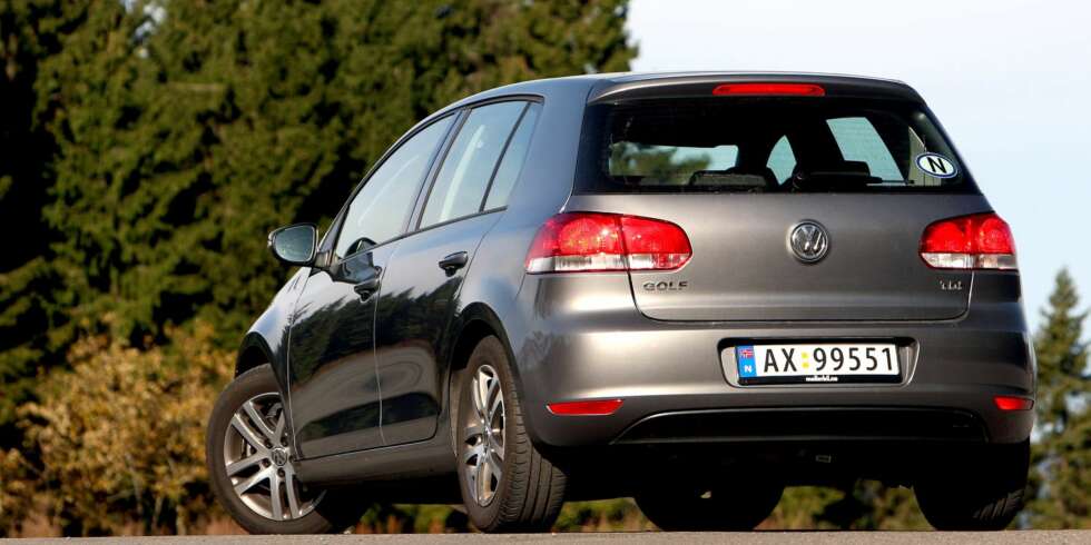 BRA BRUKTBIL: Vi testet et stort utvalg av VW Golf VI-versjoner i perioden 2009 til 2012. Felles for dem alle er at de har gode og inspirerende veiegenskaper, gode plassforhold og en kvalitetsfølelse som ligger ett hakk eller to over de viktigste konkurrentene. FOTO: Egil Nordlien, HM Foto BRA BRUKTBIL: Vi testet et stort utvalg av VW Golf VI-versjoner i perioden 2009 til 2012. Felles for dem alle er at de har gode og inspirerende veiegenskaper, gode plassforhold og en kvalitetsfølelse som ligger ett hakk eller to over de viktigste konkurrentene. FOTO: Egil Nordlien, HM Foto