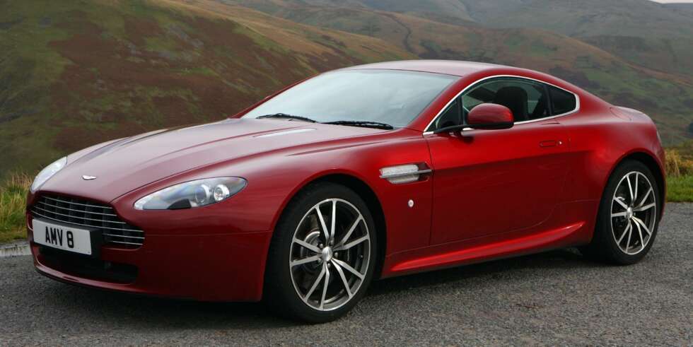 Aston Martin Vantage V8 Aston Martin Vantage V8