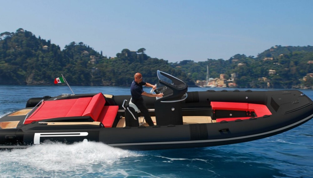 RIB: Italienske Tecnorib med sine Pirelli P Zero Speed Boats er en ny stjerne på RIB-himmelen i nordisk sammenheng. FOTO: Produsent RIB: Italienske Tecnorib med sine Pirelli P Zero Speed Boats er en ny stjerne på RIB-himmelen i nordisk sammenheng. FOTO: Produsent