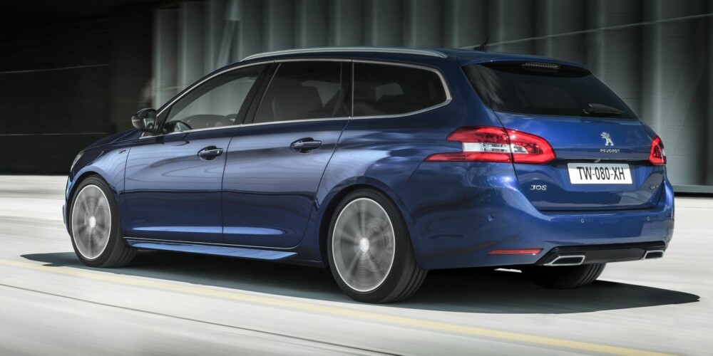 PLASS OG GASS: Peugeot 308 GT SW bør fungere som familiebil for de fleste. Bagasjerommet er praktisk og allsidig PLASS OG GASS: Peugeot 308 GT SW bør fungere som familiebil for de fleste. Bagasjerommet er praktisk og allsidig