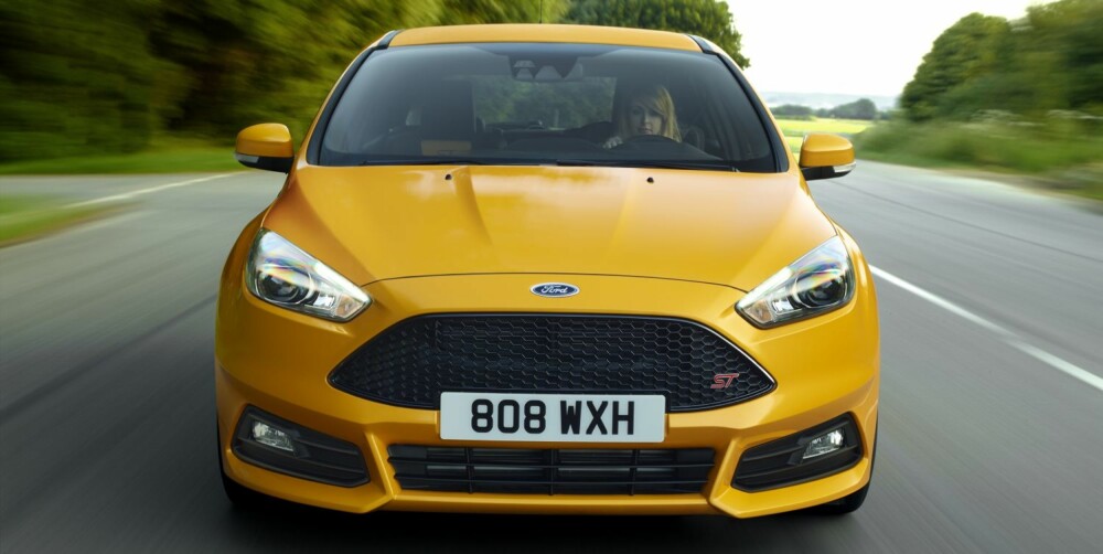LITE ENDRING: Nye Focus ST er ikke akkurat radikalt endret utvendig sammenlignet med dagens versjon. Det er snakk om et beskjedent ansiktsløft. Langt mer interessant er det at den kommer med dieselmotor. FOTO: Ford LITE ENDRING: Nye Focus ST er ikke akkurat radikalt endret utvendig sammenlignet med dagens versjon. Det er snakk om et beskjedent ansiktsløft. Langt mer interessant er det at den kommer med dieselmotor. FOTO: Ford