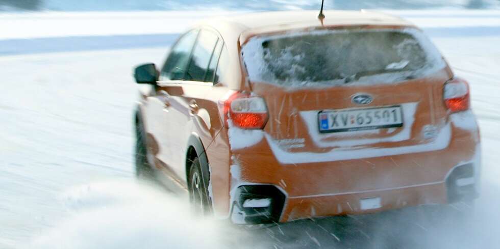 EGET SYSTEM: Subaru er kjent for sitt firehjulstrekk. SUV-en XV har permanent drift på alle hjulene - i motsetning til mange andre SUV-er som har firehjulstrekk som virker ved behov. FOTO: Egil Nordlien, HM Foto EGET SYSTEM: Subaru er kjent for sitt firehjulstrekk. SUV-en XV har permanent drift på alle hjulene - i motsetning til mange andre SUV-er som har firehjulstrekk som virker ved behov. FOTO: Egil Nordlien, HM Foto